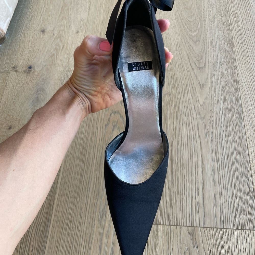 Stuart Weitzman Black Satin Bow Heels Crystal Pointed Toe Pumps 7.5 - Picture 6 of 7